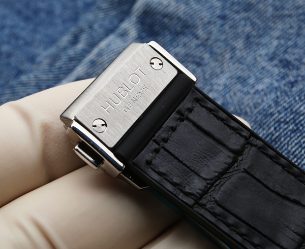 ウブロコピー時計角部分ディテール